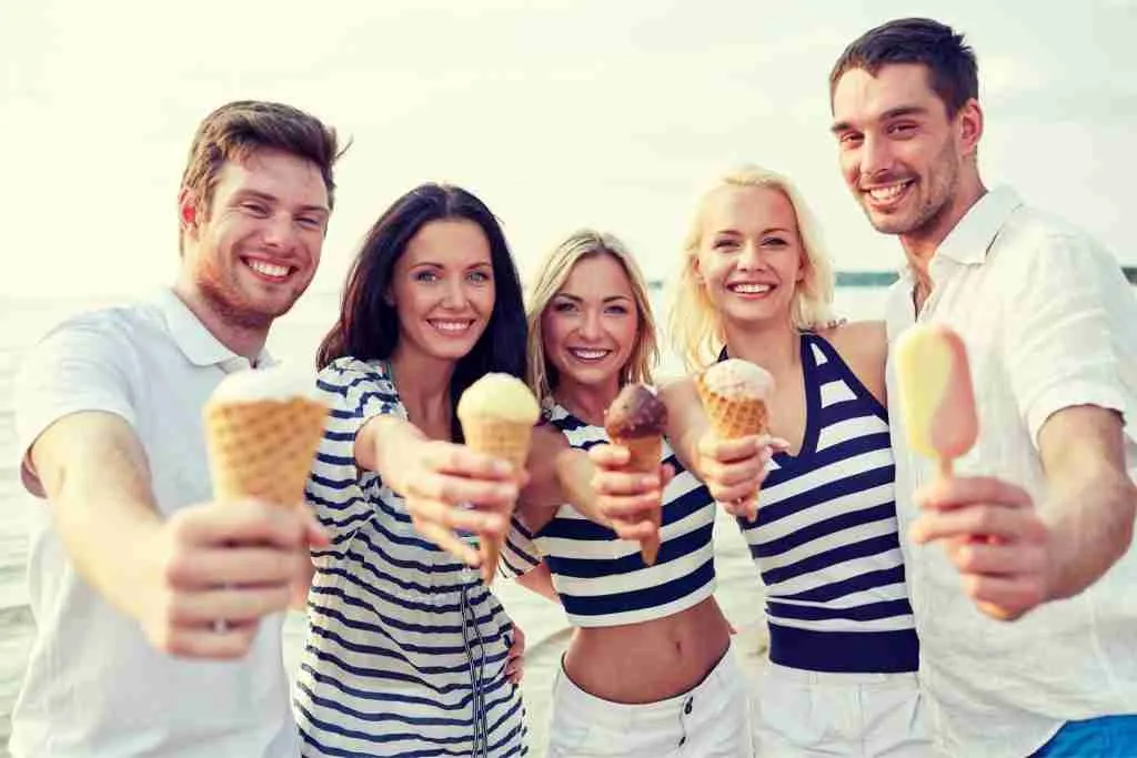 group of people having gelato cones - history of gelato