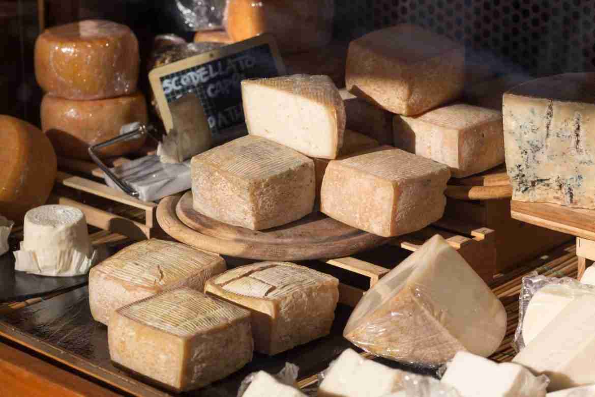 Italian cheeses: a tasting tour